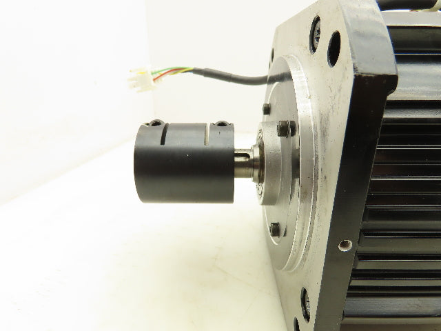 Yaskawa SGMRS-12A2B-YR11 AC Servo Motor 1150W 5.49Nm 2000 RPM Encoder
