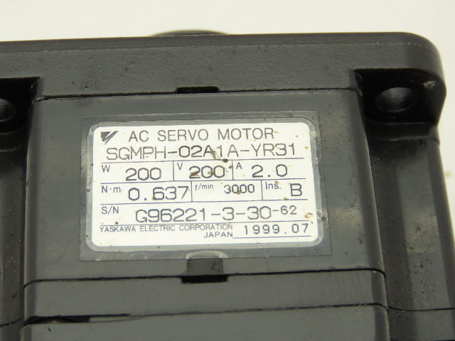 Yaskawa SGMPH-02A1A-YR31 AC Servo Motor 200W 0.637Nm 3000 RPM