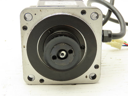 Yaskawa SGMPH-02A1A-YR31 AC Servo Motor 200W 0.637Nm 3000 RPM