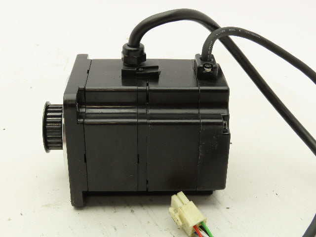 Yaskawa SGMPH-02A1A-YR31 AC Servo Motor 200W 0.637Nm 3000 RPM