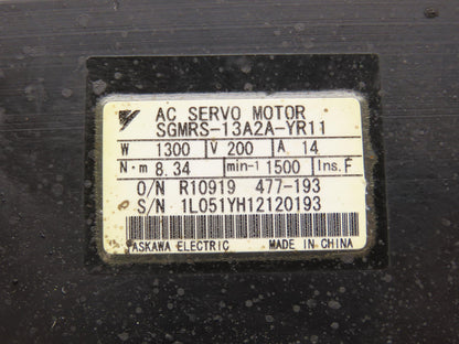 Yaskawa SGMRS-13A2A-YR11 AC Servo Motor 1300W 8.34Nm 1500 RPM Encoder