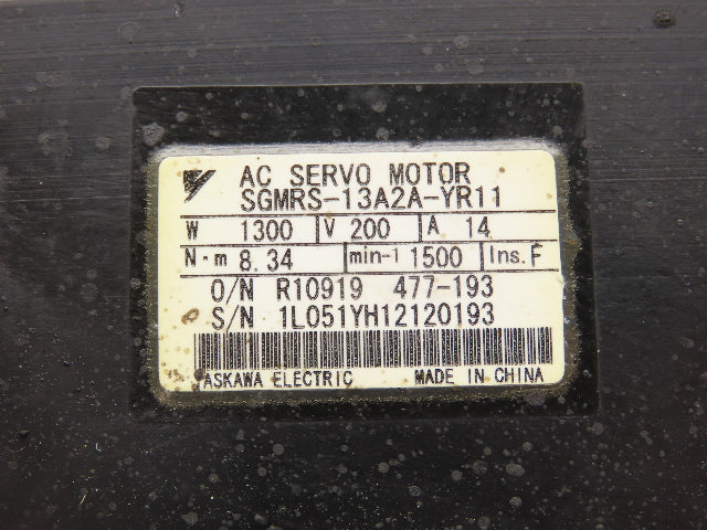 Yaskawa SGMRS-13A2A-YR11 AC Servo Motor 1300W 8.34Nm 1500 RPM Encoder