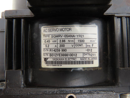 Yaskawa SGMRV-05ANA-YR21 AC Servo Motor 0.45kw 2.86Nm 1500RPM Encoder