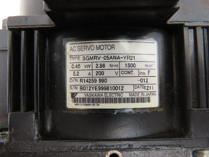 Yaskawa SGMRV-05ANA-YR21 AC Servo Motor 0.45kw 2.86Nm 1500RPM Encoder