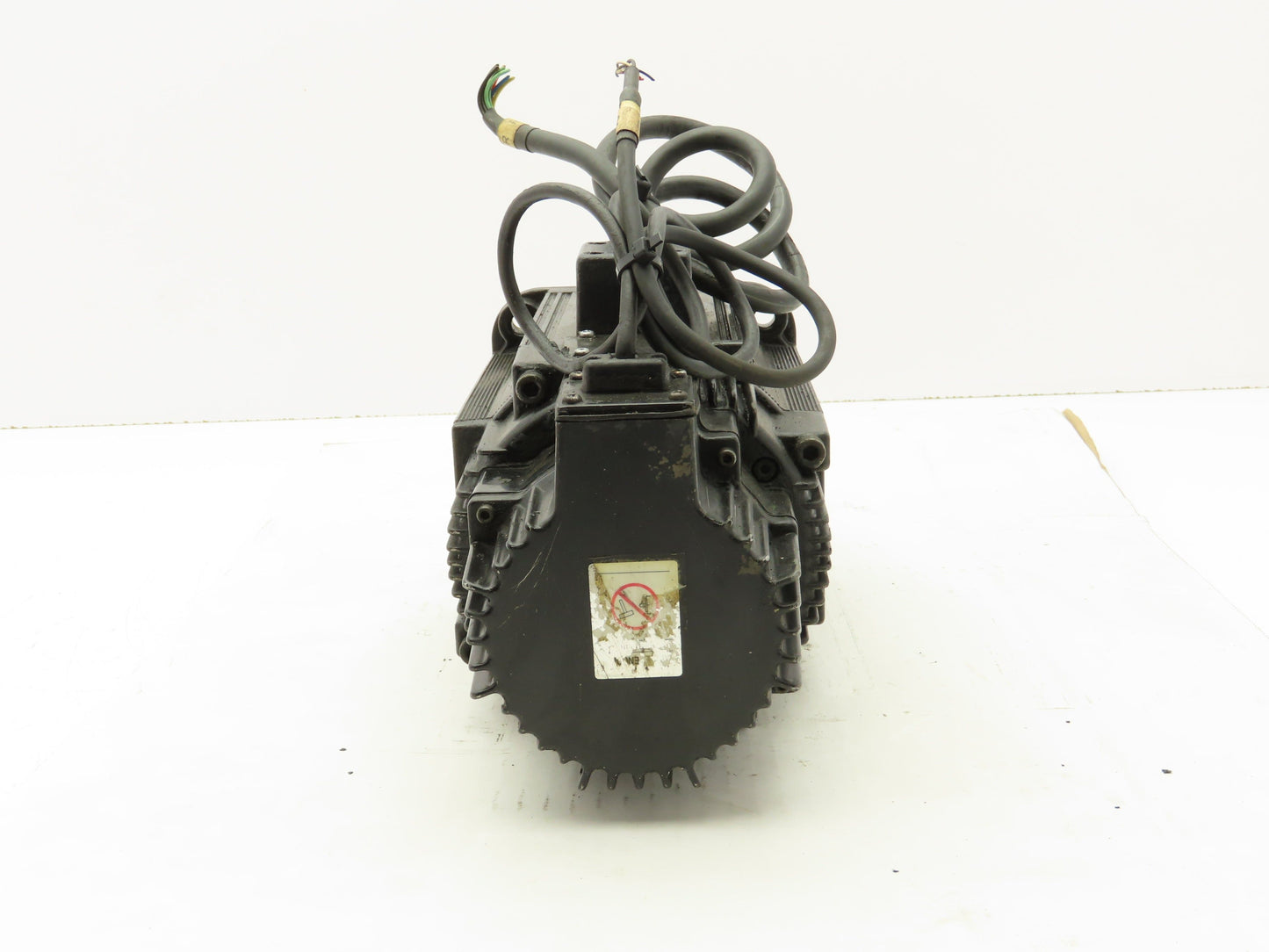 Yaskawa SGMGH-13A2A-YR23 AC Servo Motor 1300W 8.34Nm 1500RPM Encoder