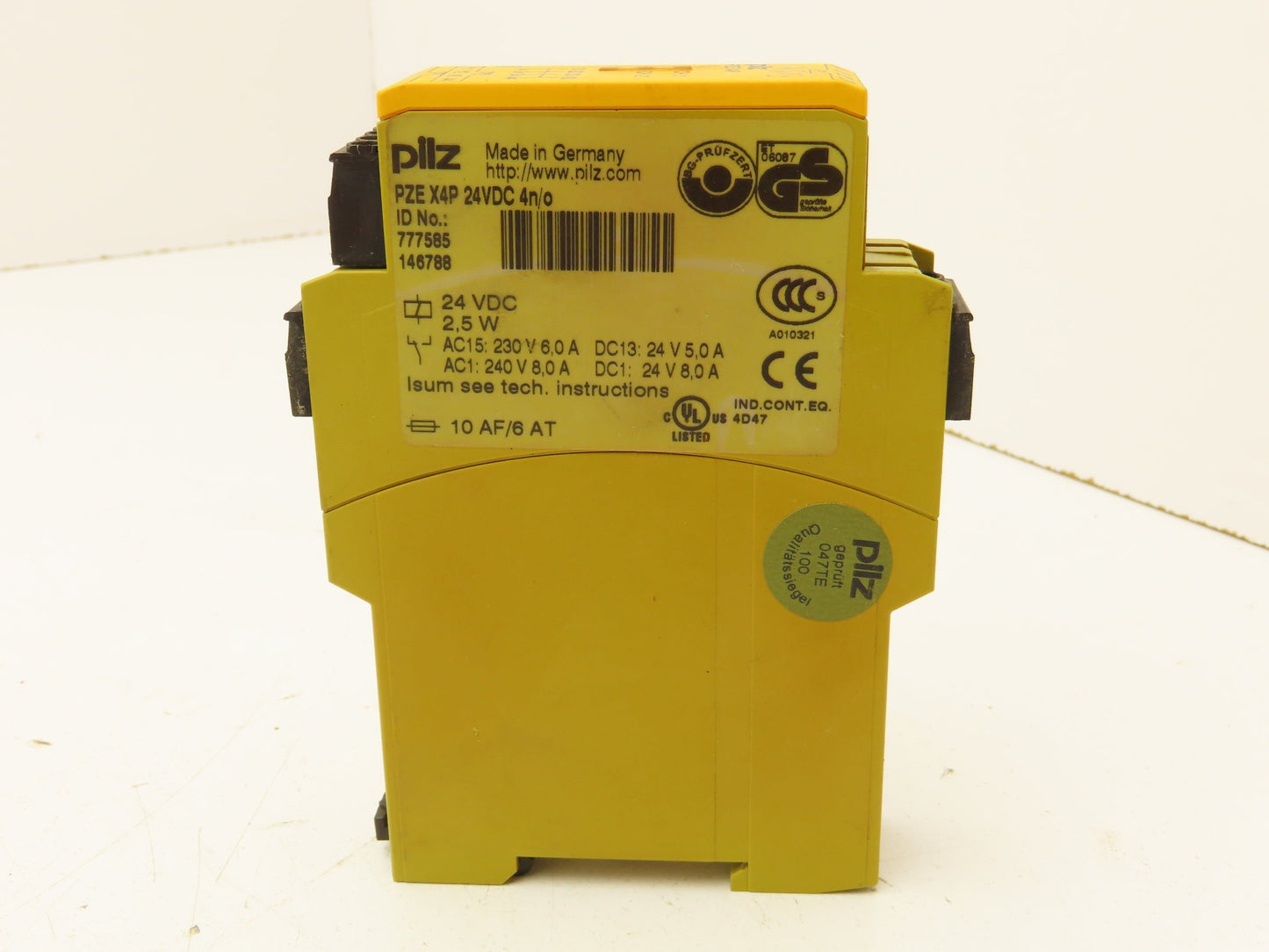 Pilz PZE X4P Safety Relay 24VDC 4 NO 2.5W Lot Of 7
