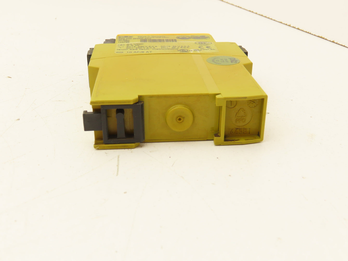 Pilz PZE X4P Safety Relay 24VDC 4 NO 2.5W Lot Of 7