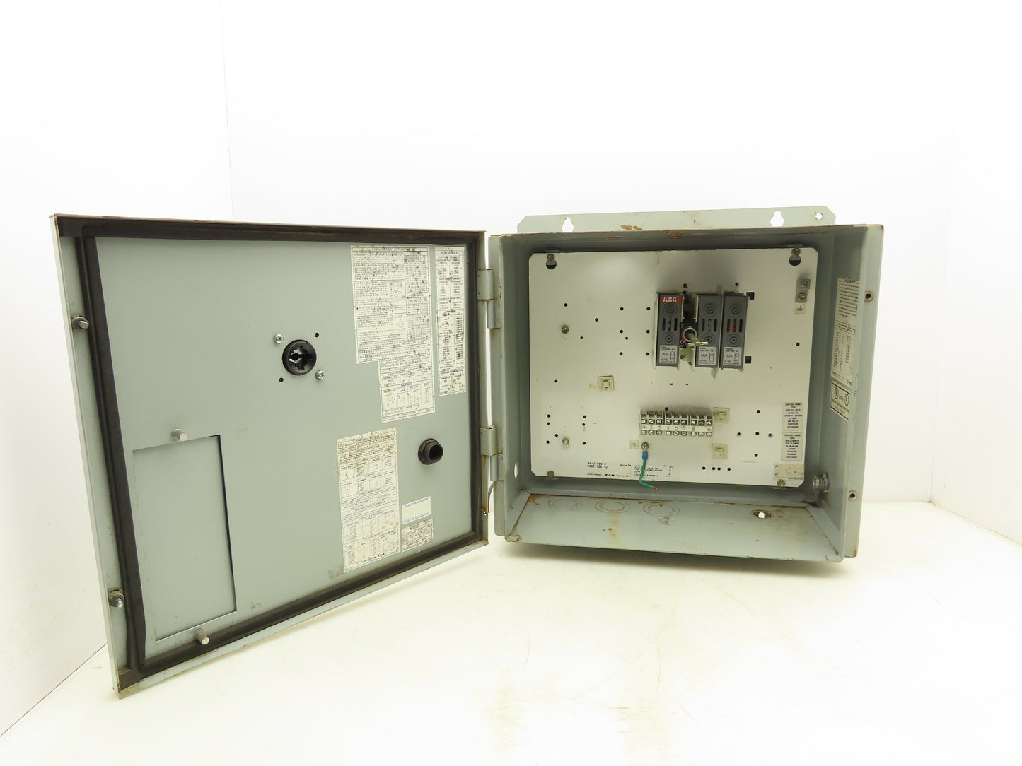 ABB OS30AJ12 Fusible 30A Disconnect Switch Electrical Enclosure 16x14x7"