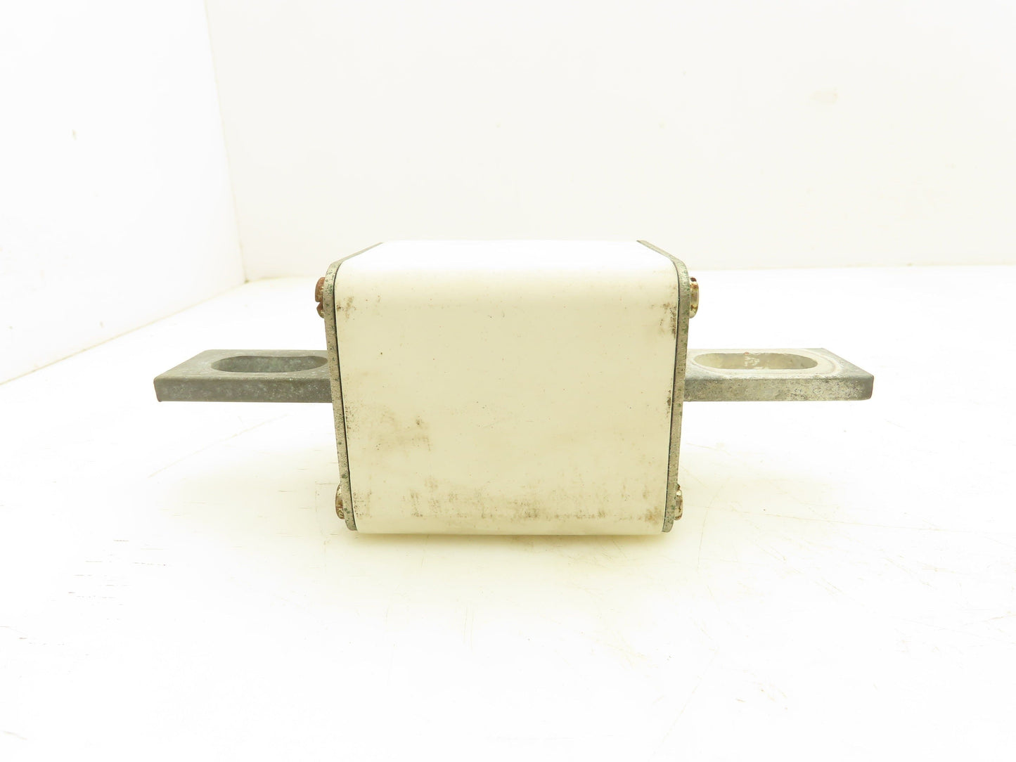 Bussmann SPJ6B700 Buss Semitron Fuse 700A 1000V