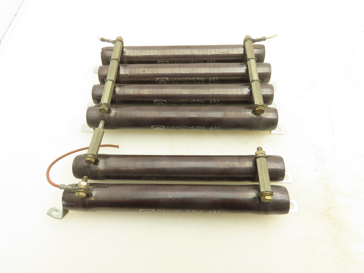 Danotherm 401 GRI 20X165S Resistor 3.3 Ohms 100W Lot of 6
