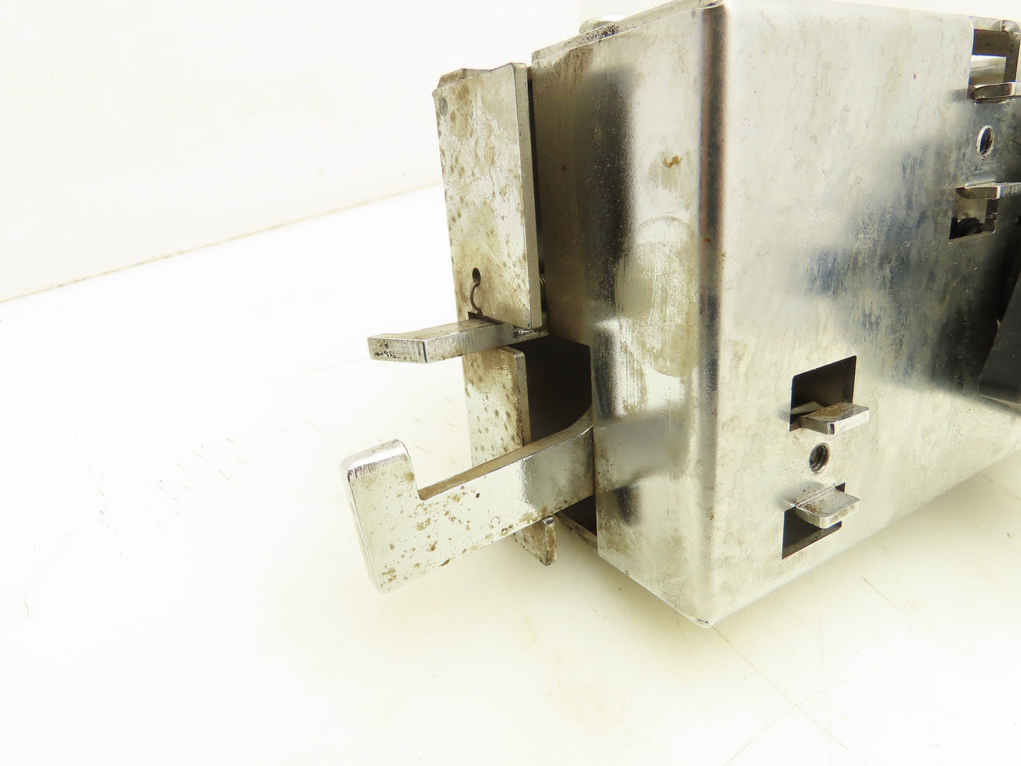 ABB 3HAC8367-1 Controller Door Interlock Rotary Switch