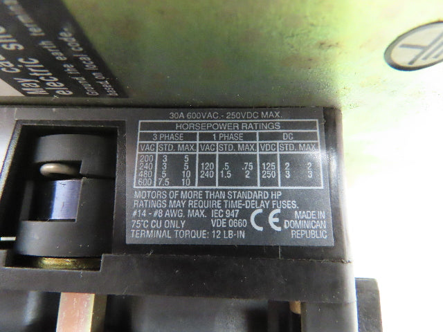 Allen Bradley 194R-NC030P3 Fused Disconnect Rotary Switch 600VAC 30A Series B