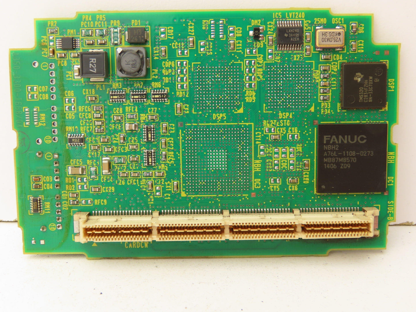 Fanuc A20B-3300-0663/04C Servo module A12