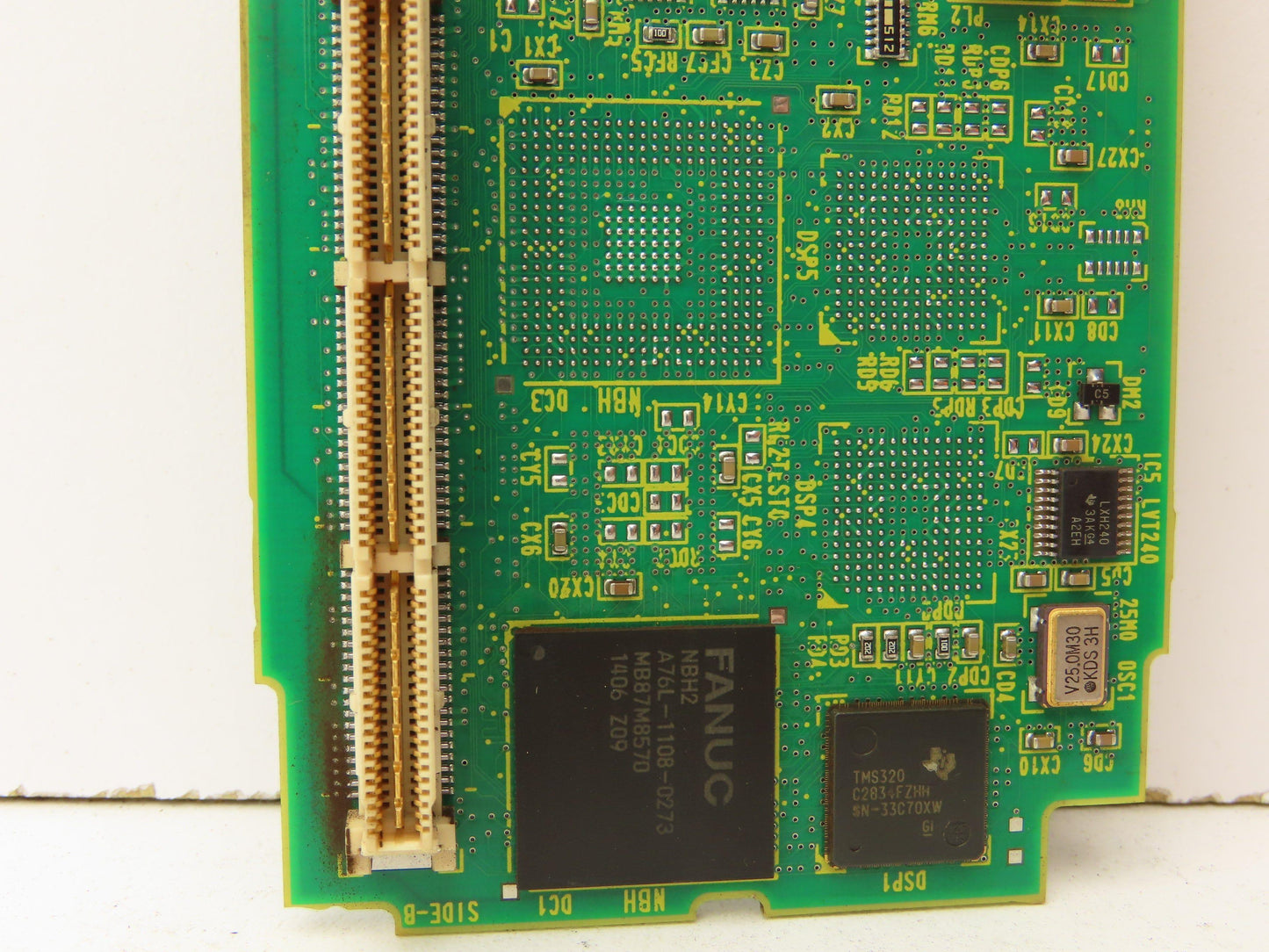 Fanuc A20B-3300-0663/04C Servo module A12