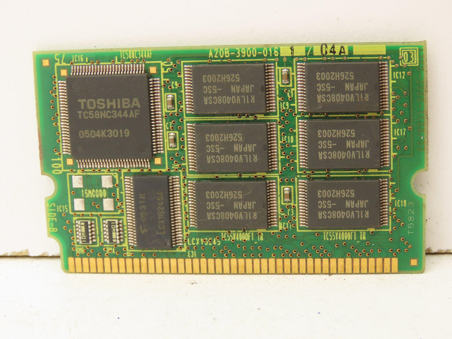 Fanuc A20B-3900-0161/04A 16 MEG FROM / 2 MEG SRAM Module Memory Board