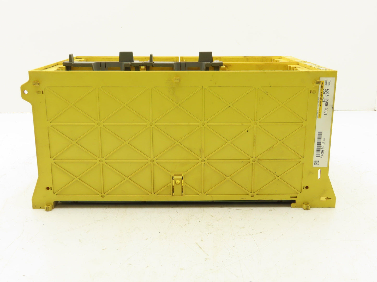Fanuc A05B-2500-C003 Four Slot R-J3 Backplane W/Base Board
