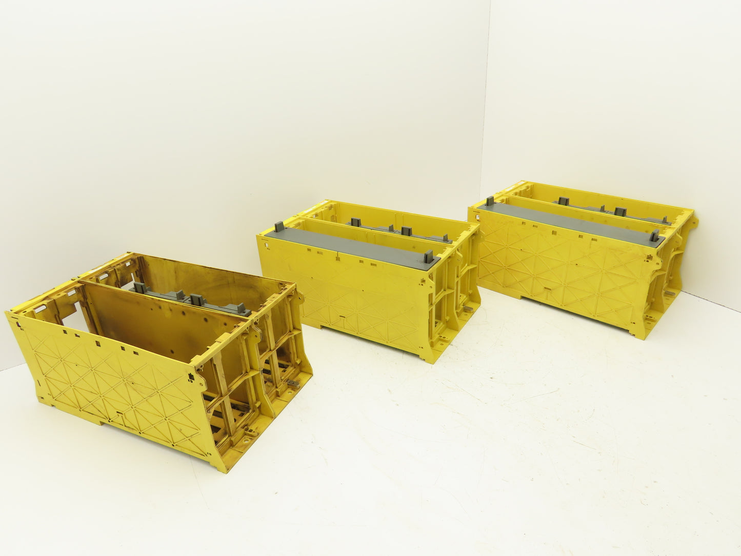 Fanuc A05B-2400-CO61 Four Slot R-J3 Backplane W/Base Board Lot of 3