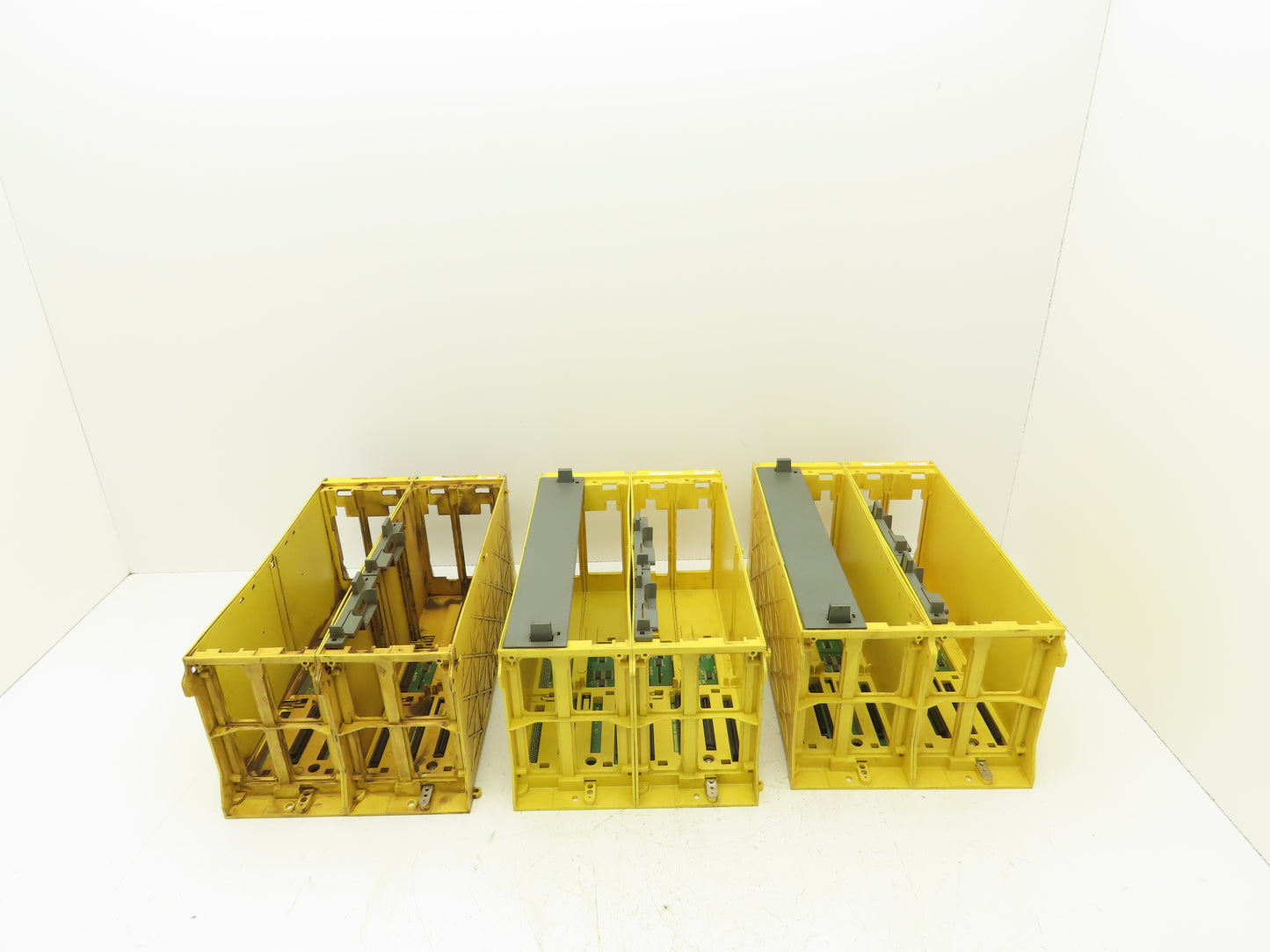 Fanuc A05B-2400-CO61 Four Slot R-J3 Backplane W/Base Board Lot of 3