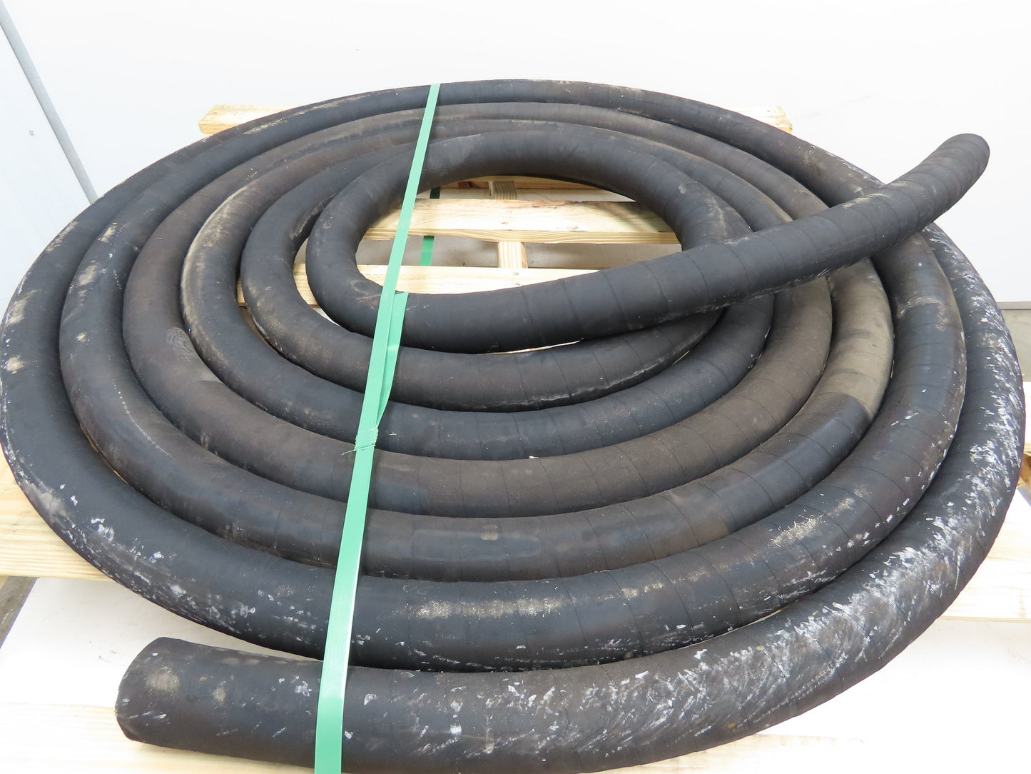 Black Rubber Sand & Shot Blast Hose 2-Ply  1.75"x 50'