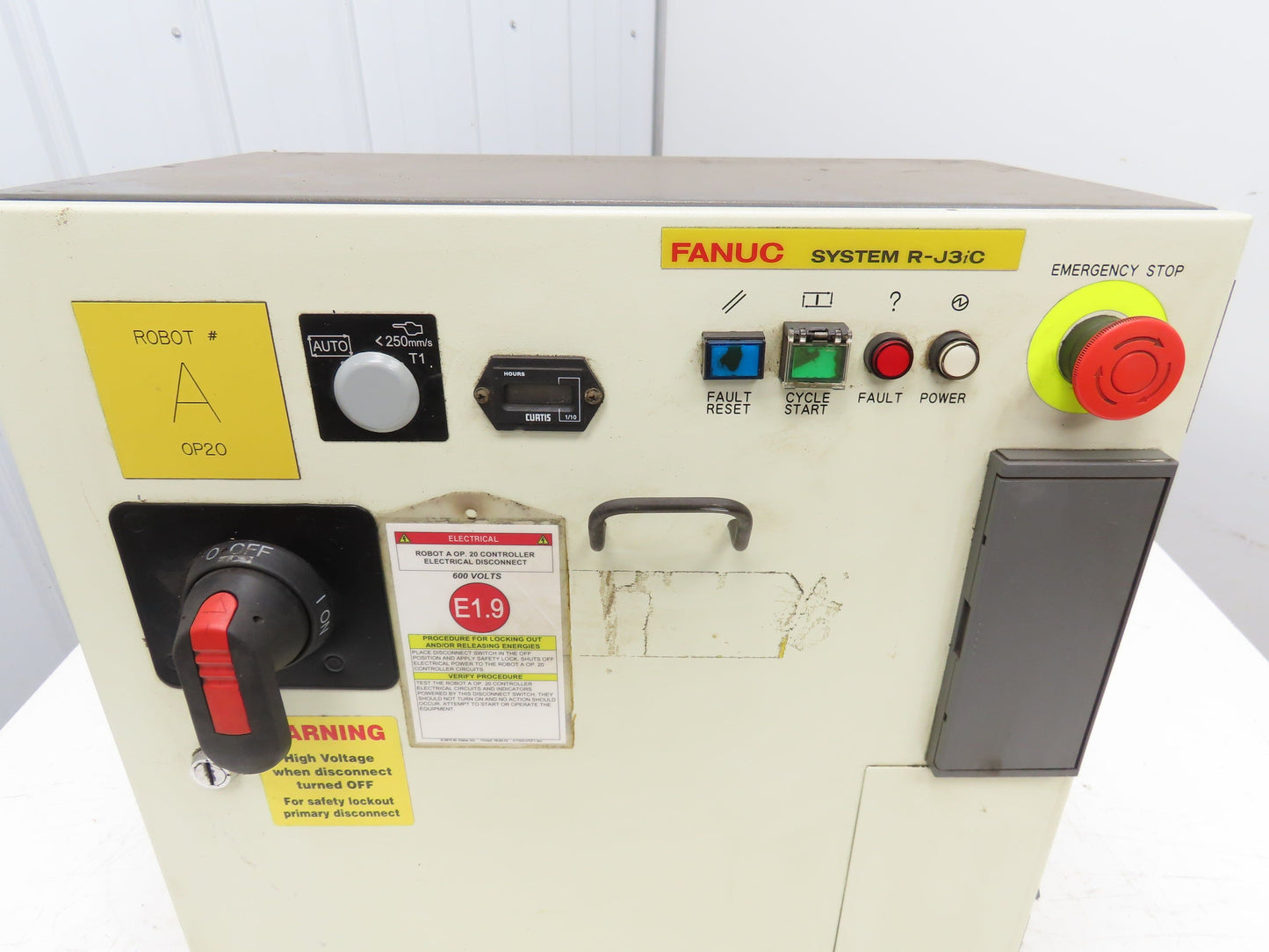Fanuc Electrical Enclosure Control Panel 500x500x250mm 30A Fused Disconnect