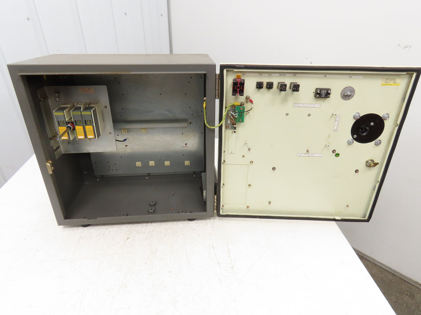 Fanuc Electrical Enclosure Control Panel 500x500x250mm 30A Fused Disconnect