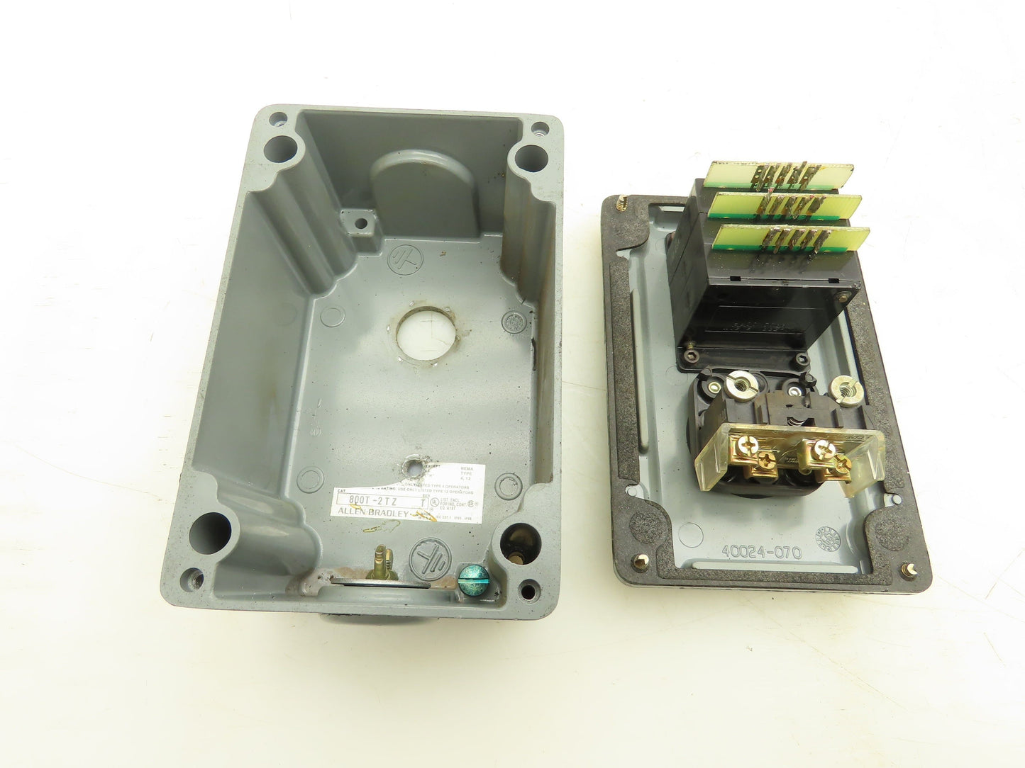 Cherry Electric T10-02A Thumbwheel Switch 3-Digit Counter Pushbutton Enclosure