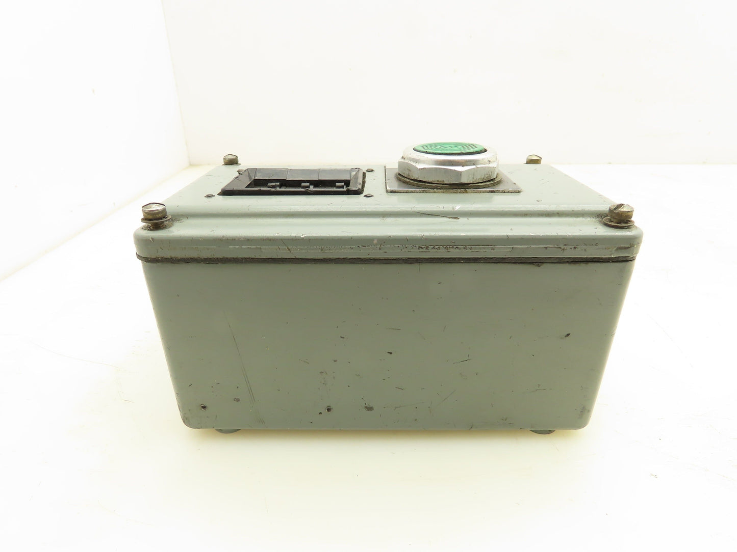 Cherry Electric T10-02A Thumbwheel Switch 3-Digit Counter Pushbutton Enclosure