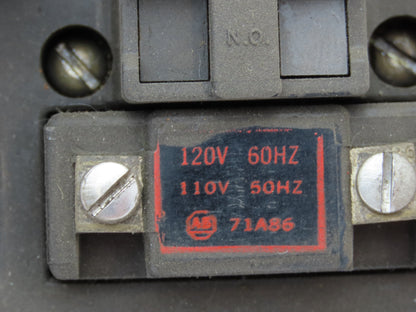 P&H 705-B0DX286 NEMA Size 1 Reversing Motor Starter 4 Pole 120V Coil