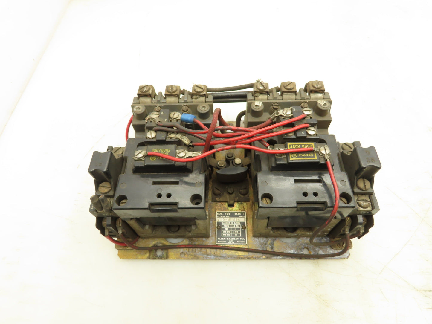 Allen Bradley 705-B0B46 NEMA Size 1 Reversing Motor Starter 3Ph 10HP 480V Coil