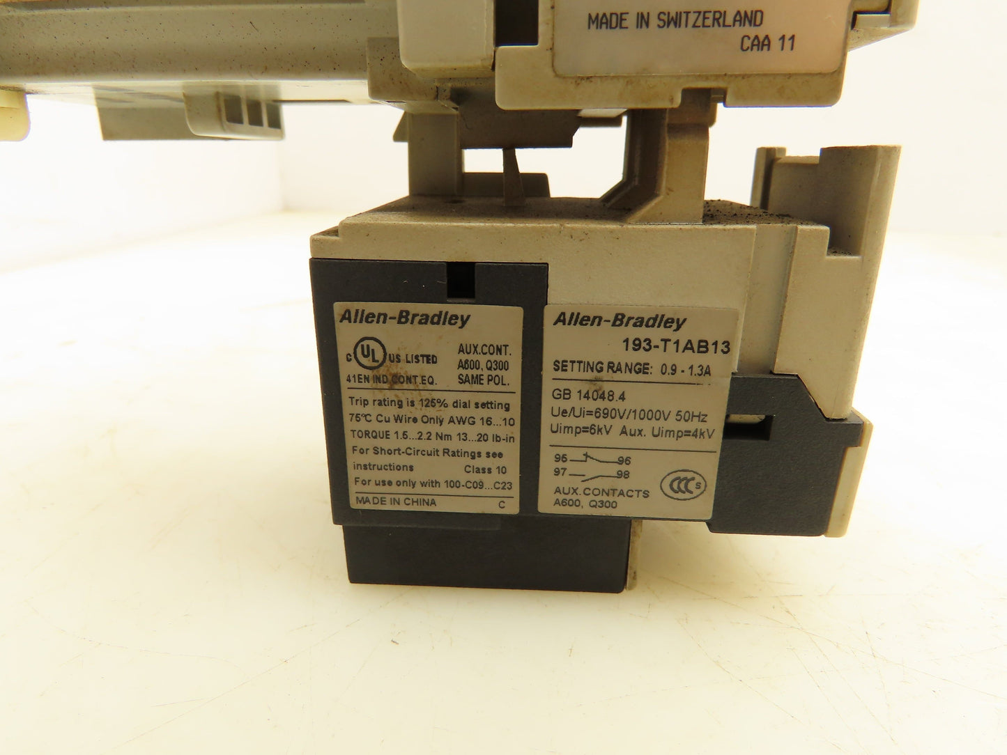 Allen Bradley 193-T1AB13 Thermal Overload Relay 690VAC 0.90-1.3A With Contactor