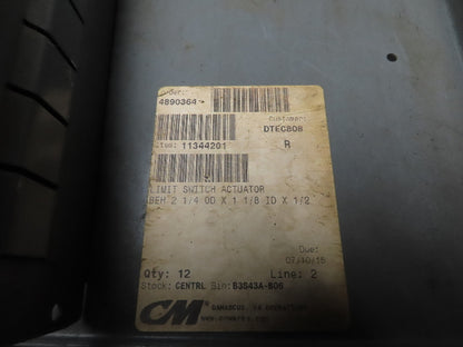 CM 11344201 Budgit Hoist Limit Lever 2-1/4" OD 1-1/8" ID Grooved Pin Lot of 5