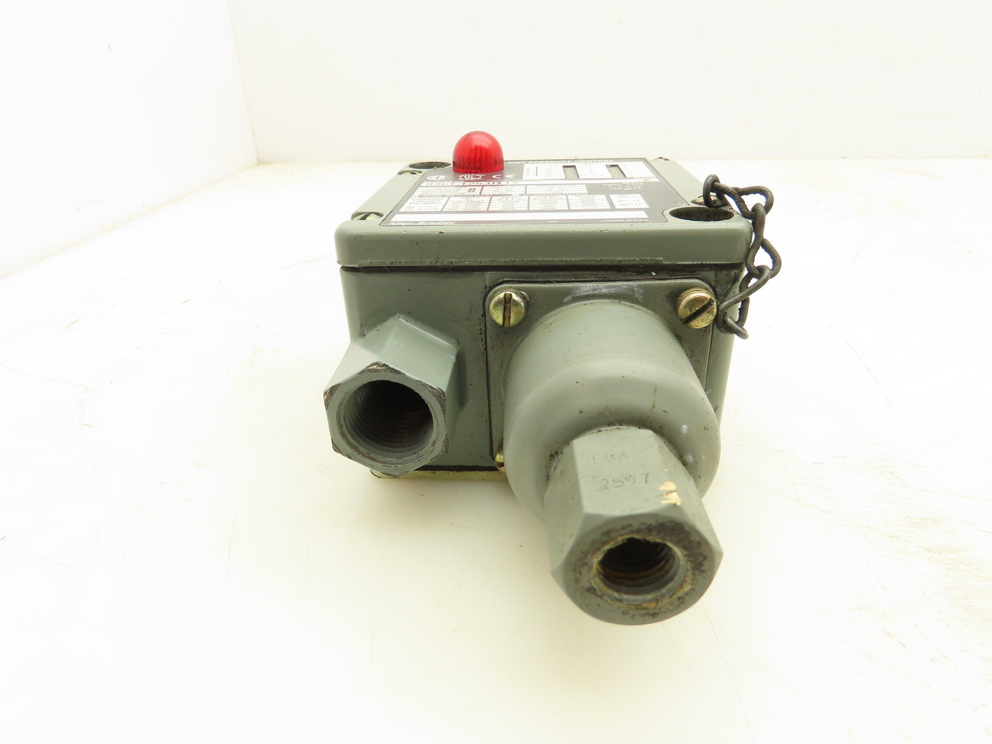 Allen Bradley  836T-T253JX15 Adjustable Pressure Control Switch Series A