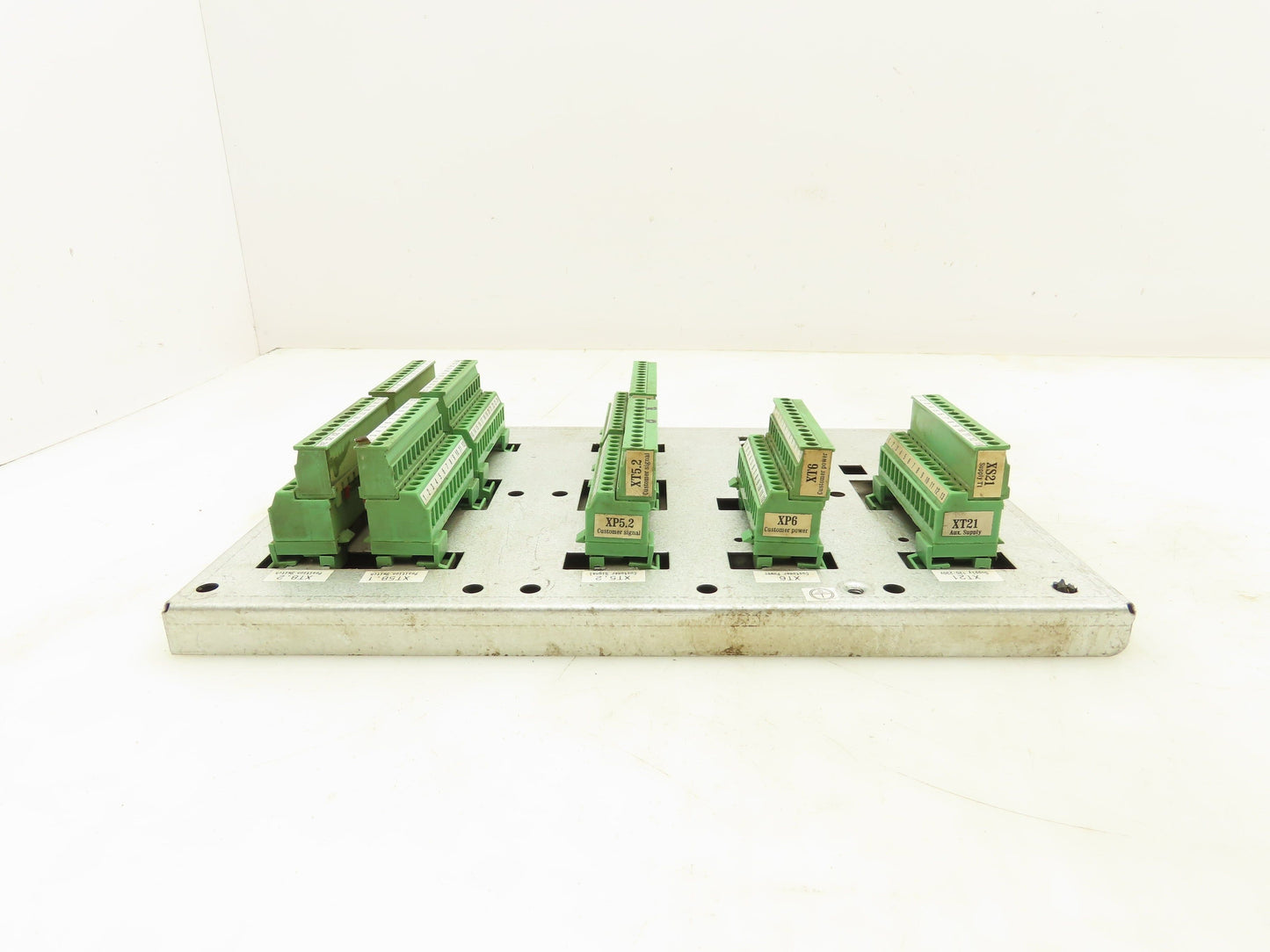 Yaskawa Motoman Robot IO Terminal Block Panel 11.5 x 7.75