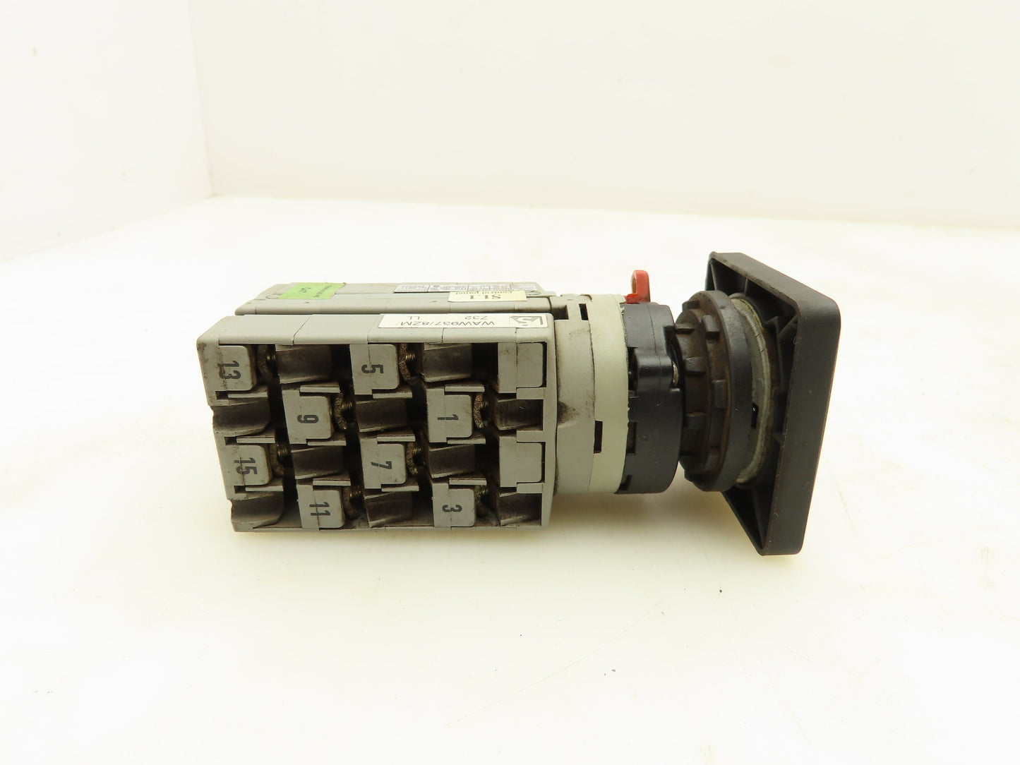 Sonthiemer WAW937/8ZM/Z32SF Selector Switch Lot of 2