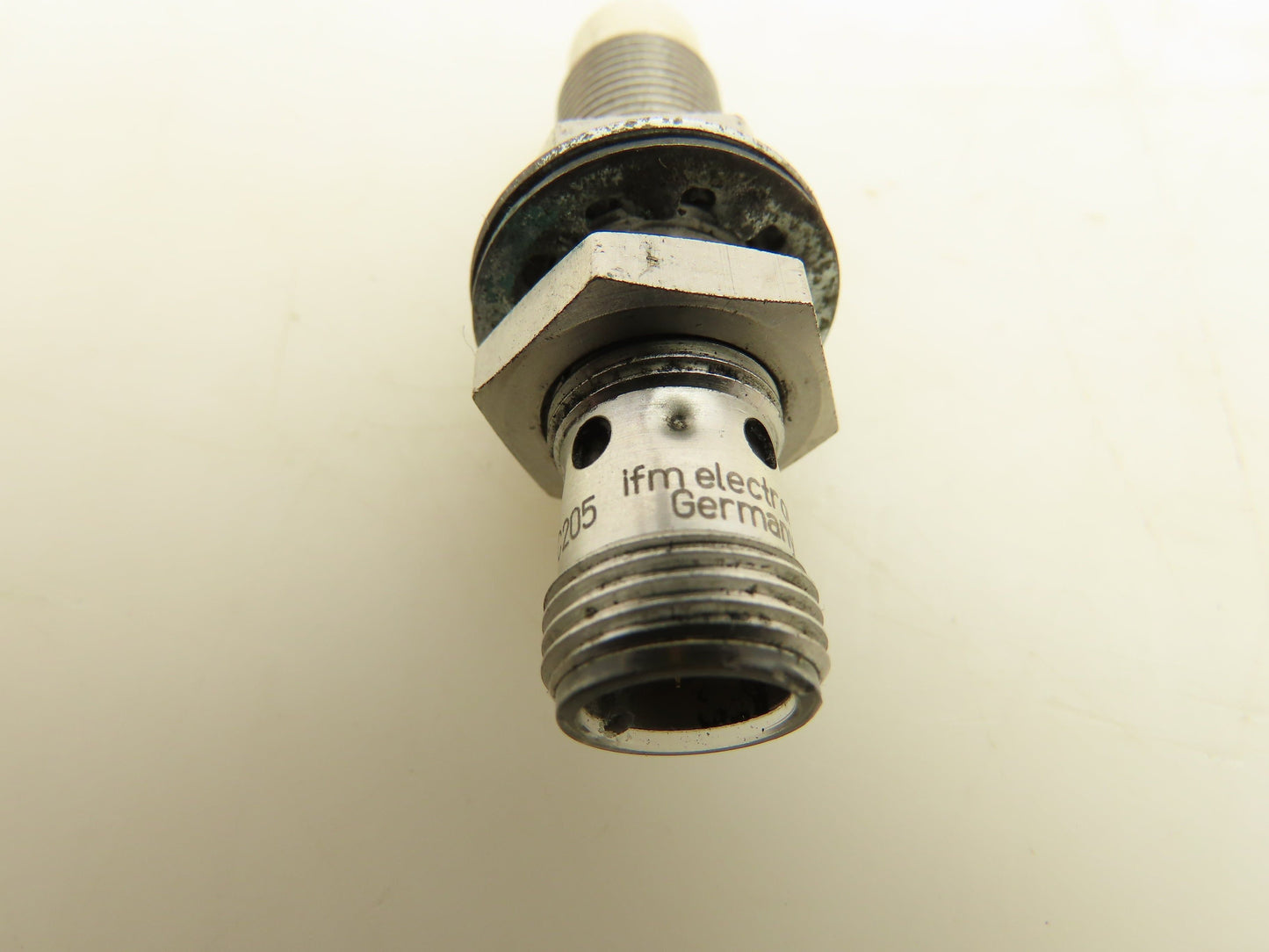 IFM IFC205 Proximity Sensor 10-30VDC Lot Of 4
