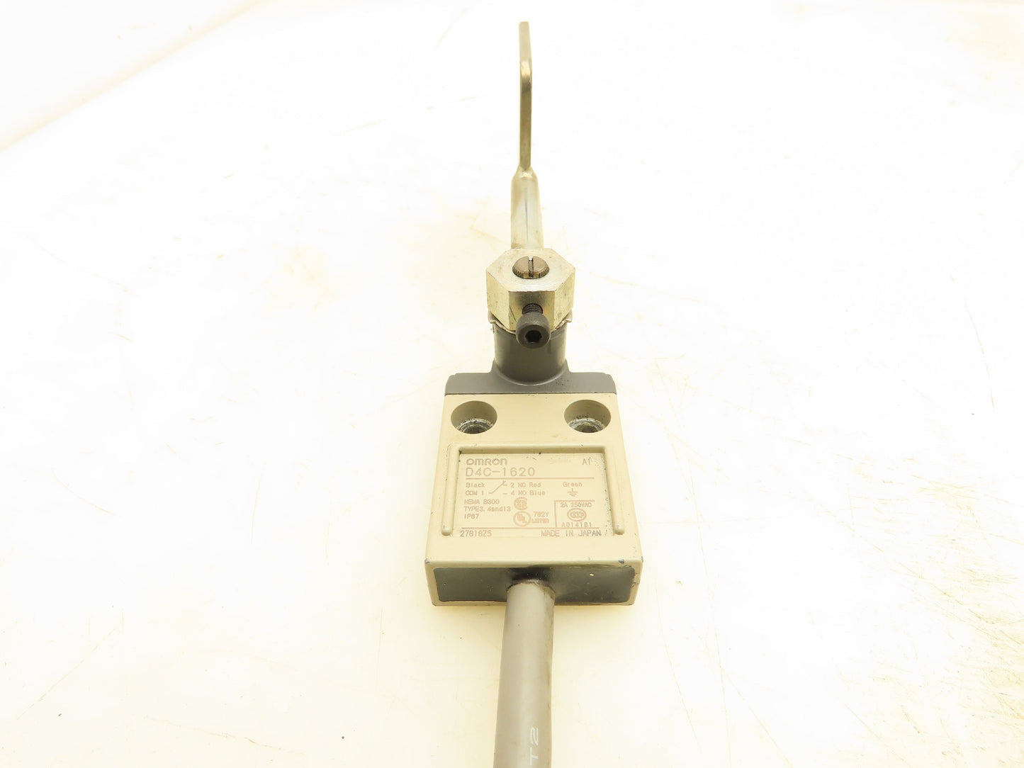 Omron D4C-1620 Limit Switch 250V Lot Of 4