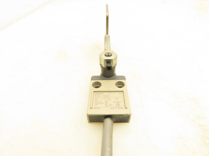 Omron D4C-1620 Limit Switch 250V Lot Of 4