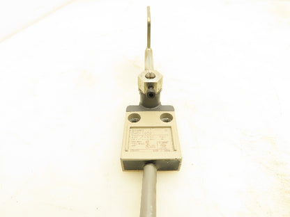 Omron D4C-1620 Limit Switch 250V Lot Of 4