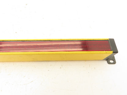 STI 70157-1016 Light Curtain Transmitter And Receiver Set 24VDC Input