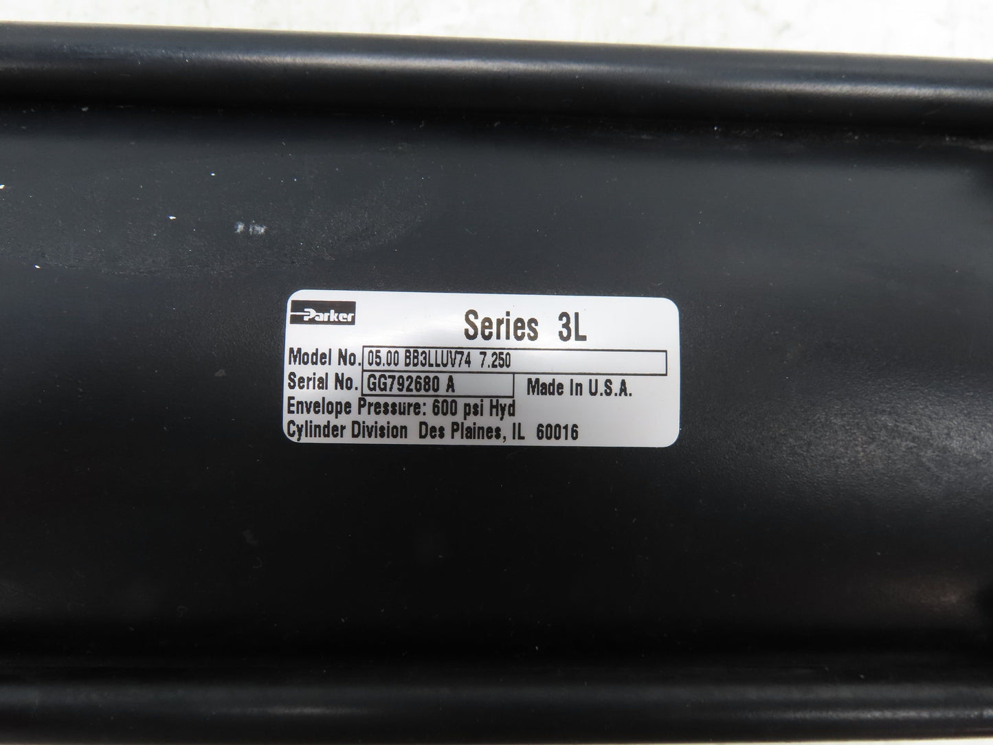 Parker Series L Hydraulic Cylinder 5" Bore 7-1/4" Stroke 600 PSI Clevis Mount