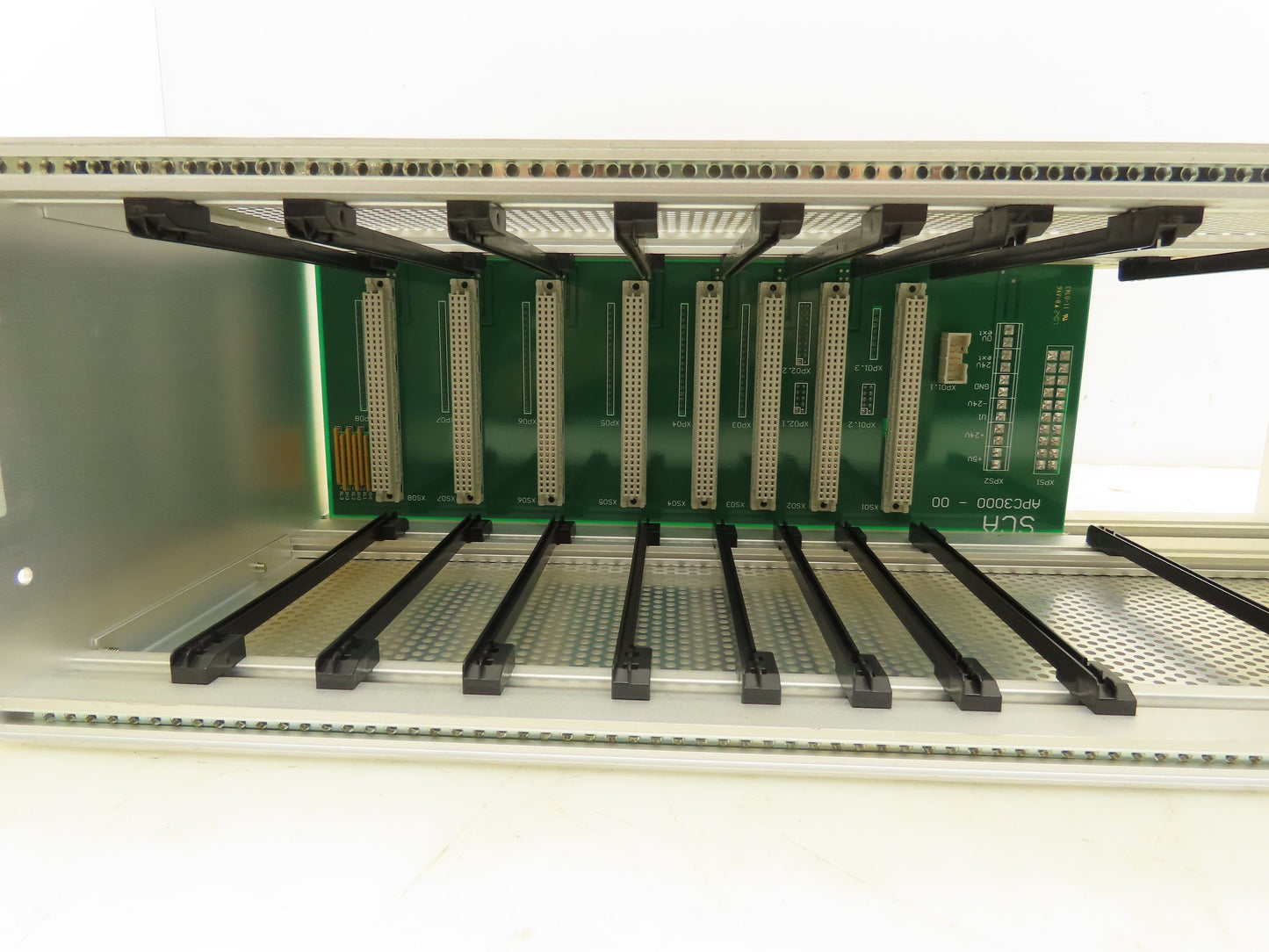 SCA Schucker APC 3000-00 BUS Chassis Rack W/PLC Control Board