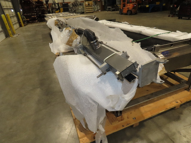 Nercon 8' 6"x 9'  Accumulation Bottle Conveyor Bi-Directional Re-Flow Unloader