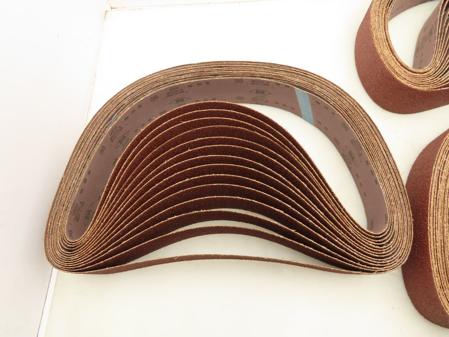 SIA 2905 2905 Spiral X 36 Grit 48" X 2-1/2" Sanding Belts Lot of 40 belts