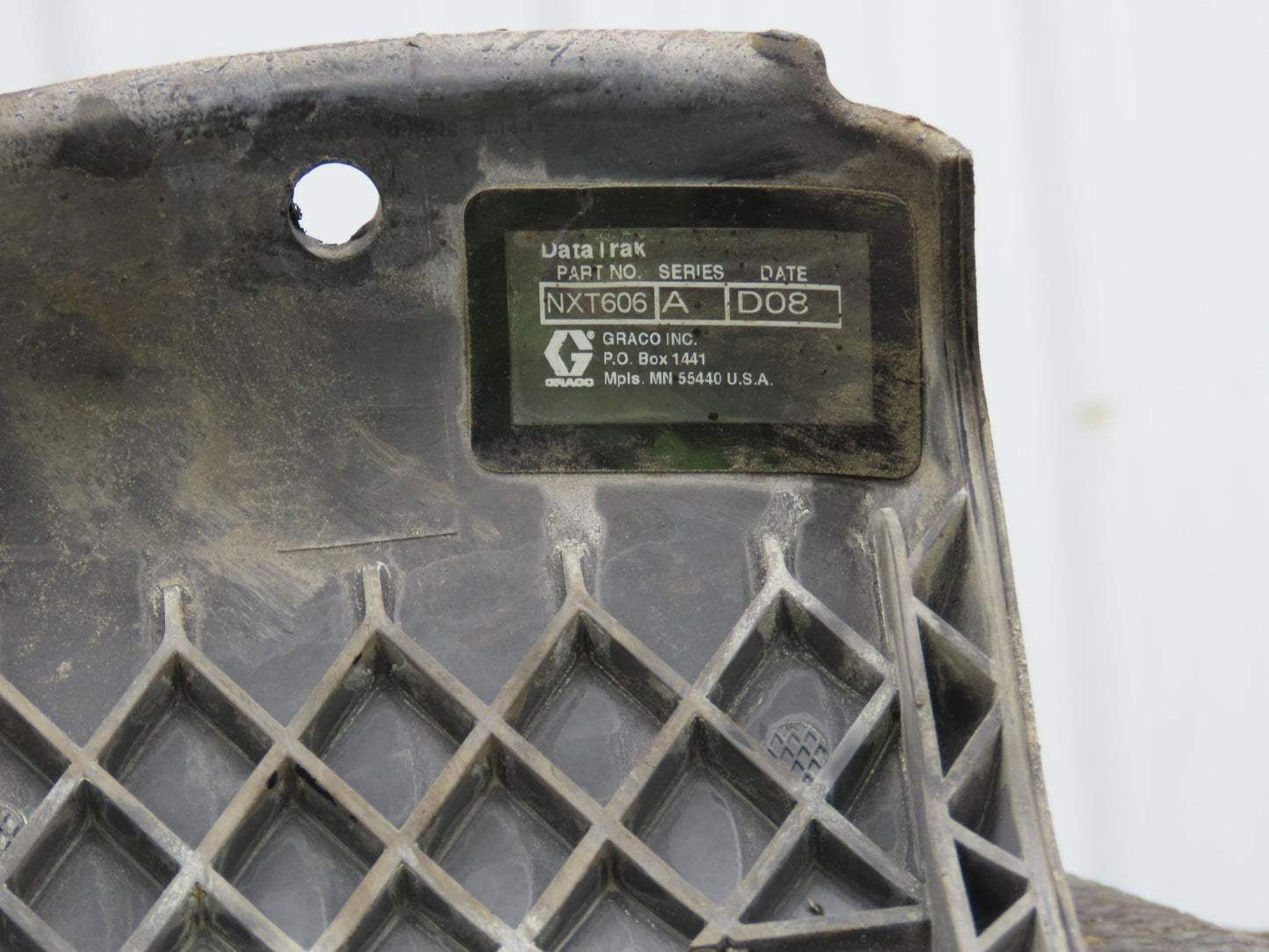 Graco P32MCD Dura-Flo 32C NXT 2-Ball Piston Pump 32:1 Air Motor with DataTrak