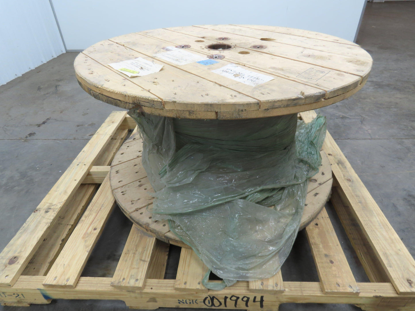 First Capital SRG-6 Hight Temperature 6 AWG Lead Hookup Wire  600V 200C 2500'