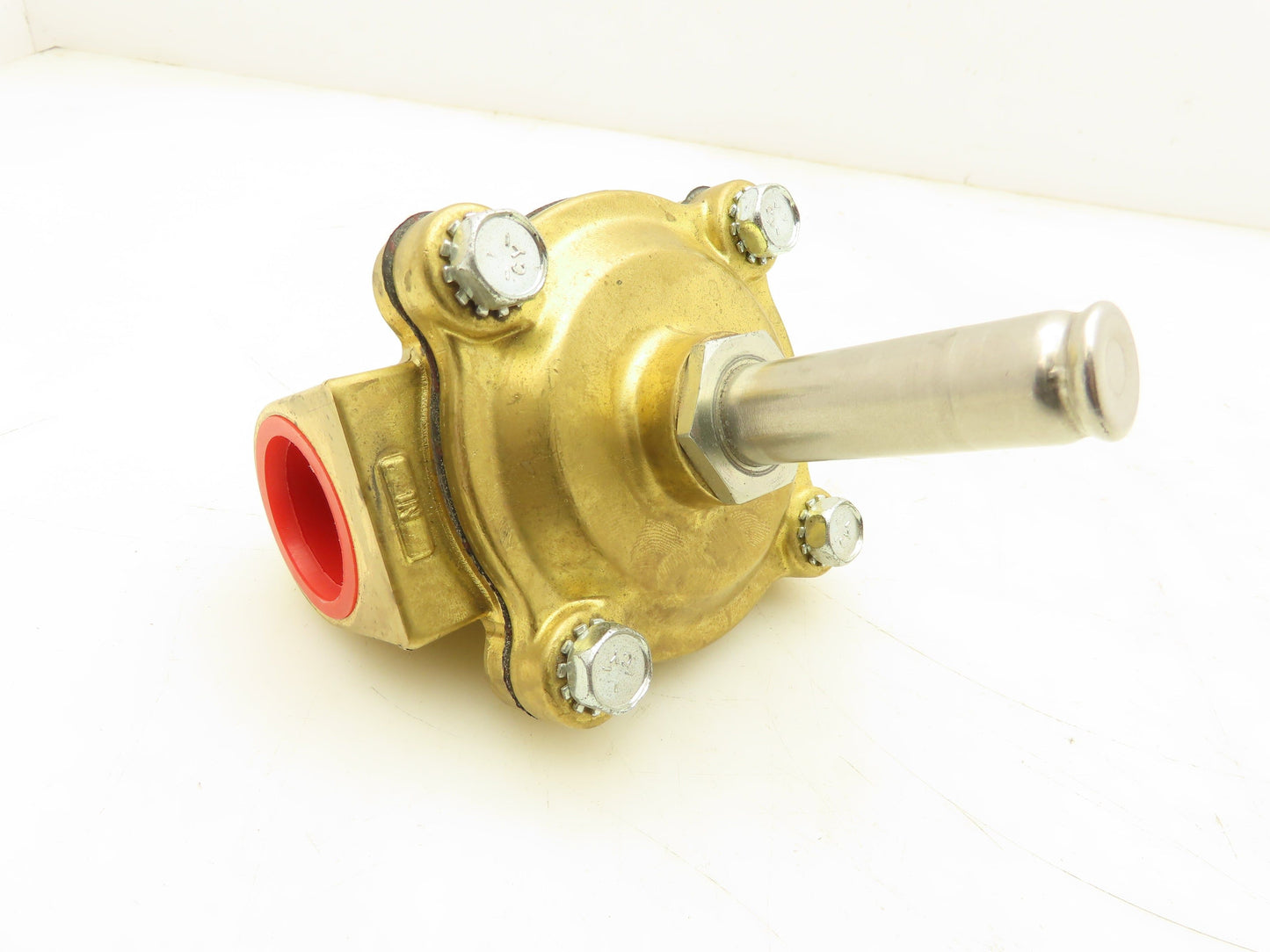 ASCO 2-Position, Normally Closed 1" Solenoid Valve Female 0.625"dia 2" Shaft
