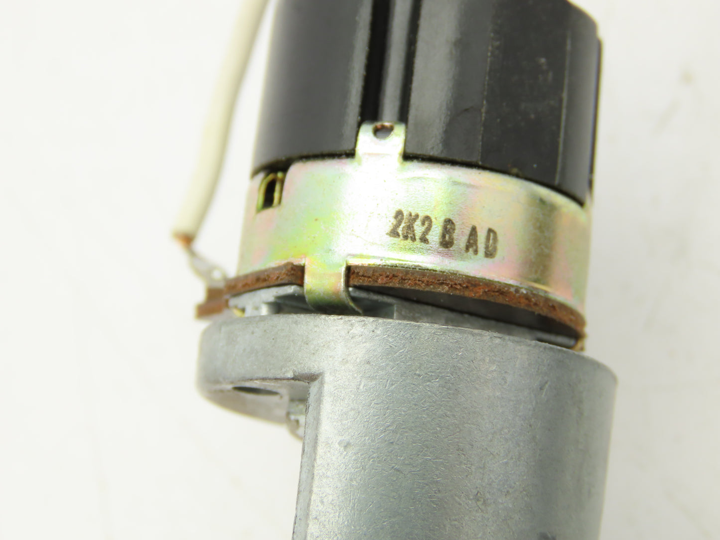 Potentiometer Control Knob 2A 250V 2.2 Ohms Lot of 6