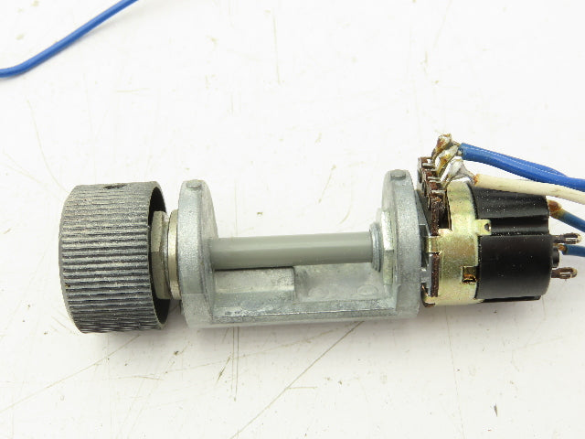 Potentiometer Control Knob 2A 250V 2.2 Ohms Lot of 6