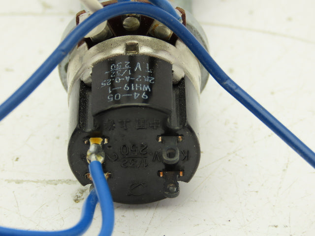 Potentiometer Control Knob 2.2 Ohms 2A 250V  Lot of 5