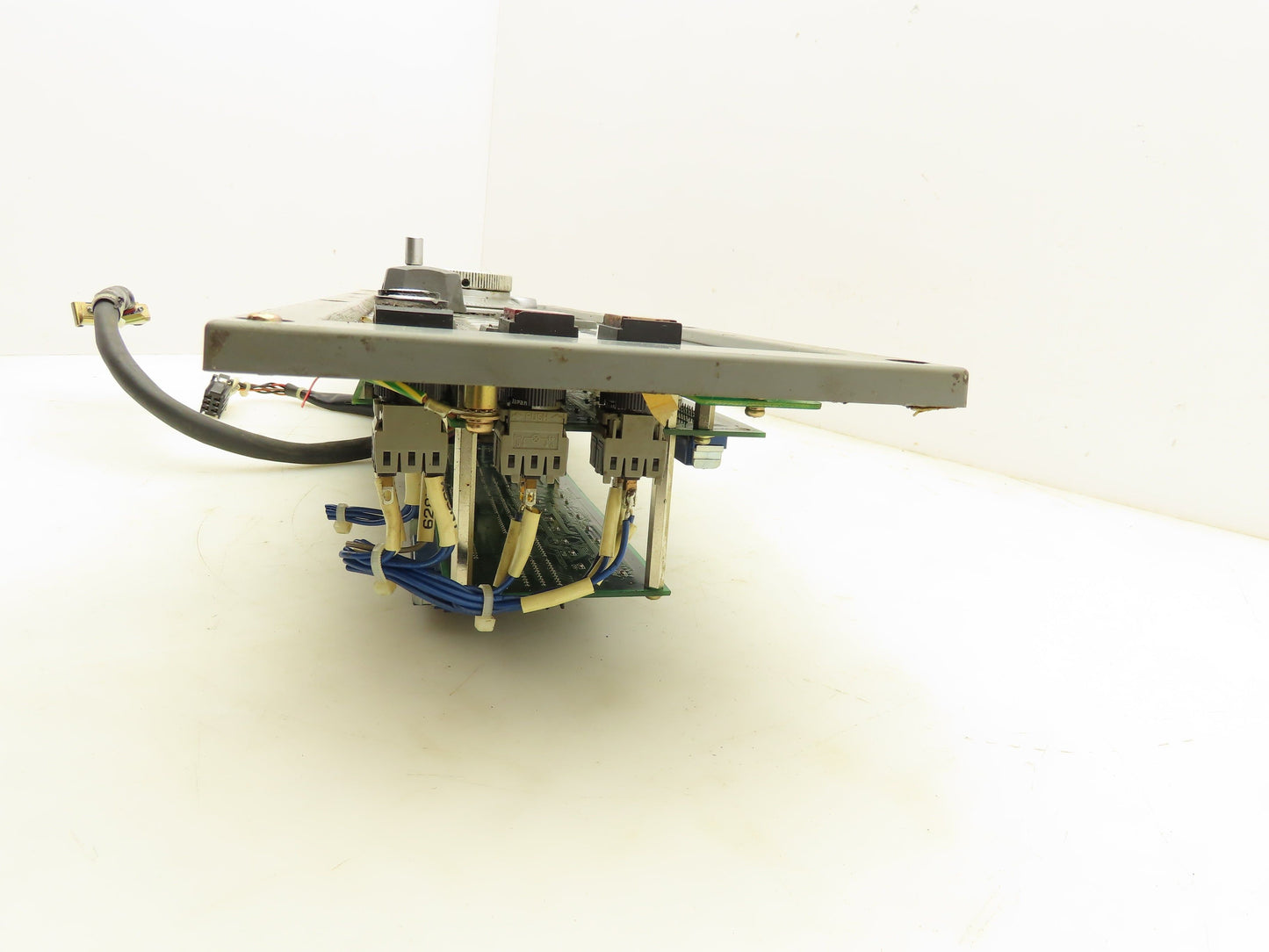 Okuma 7000L-S CE OSP Machine Operator Control Panel w/Pulse Handwheel CNC Lathe